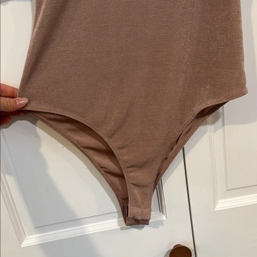 MTS Short Sleeve Bodysuit, Size Small - Picture 3 of 5